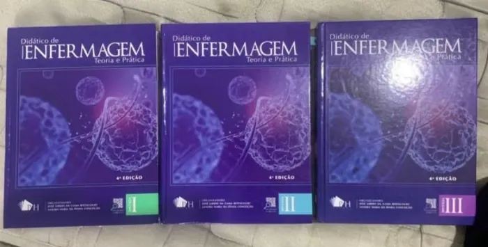 Livros de Enfermagem (pra técnico e graduação)