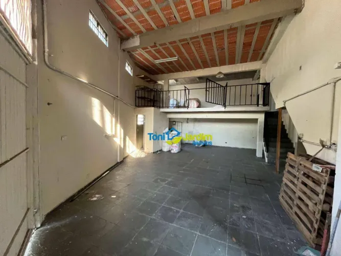 Galpão para alugar, 180 m² por R$ 3.900,00/mês - Vila Lucinda - Santo André/SP