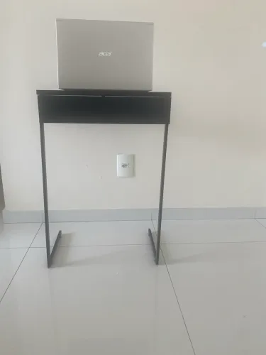 Mesa para Notebook - Perfeita para sofá ou cama  