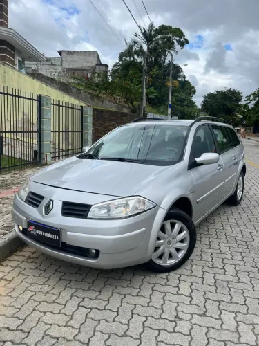 Renault Megane Grand Tour Dynam. Hi-flex 1.6 16V 2013