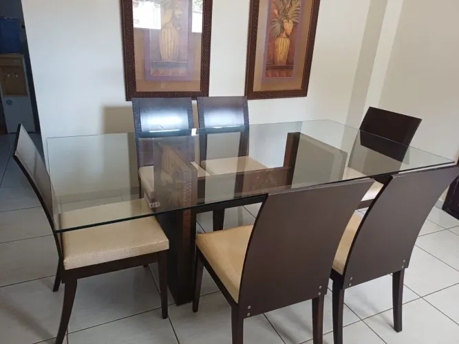 Conjunto de mesa de jantar completa 