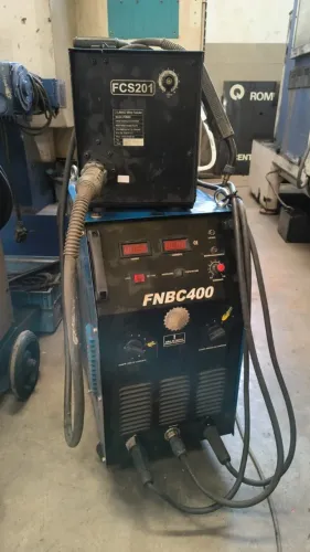 Máquina de solda Weld Vision FNBC 400 MiG 400 A