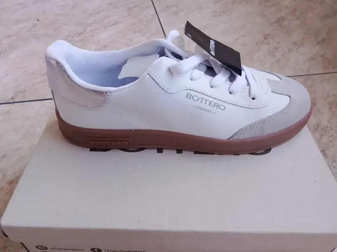Tênis feminino Bottero novo nunca usado