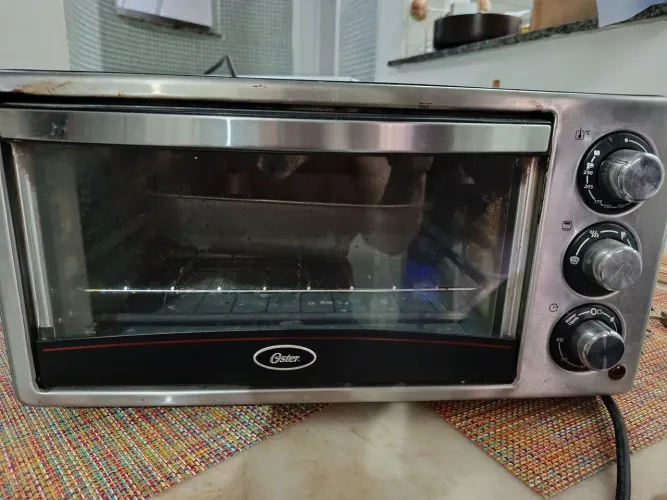 Forno elétrico Oster