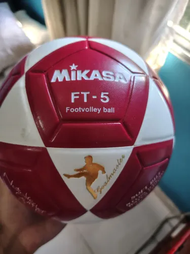 Bola Mikasa oficial