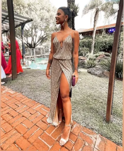 Vestido dourado