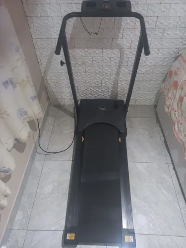 Esteira Elétrica Dobrável Acadêmia Residêncial Drean Concept 1600.