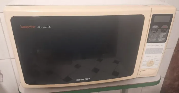 Forno Micro-ondas Sharp 40 L