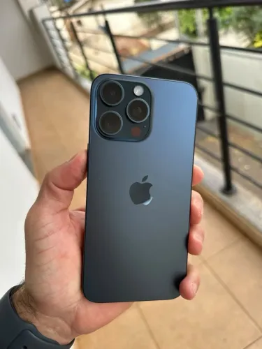 iPhone 15 Promax 91% 256g Titânio azul