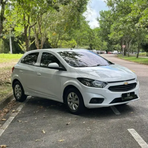 Chevrolet Onix Hatch LT 1.0 8V Flex Mec. 4P 2018
