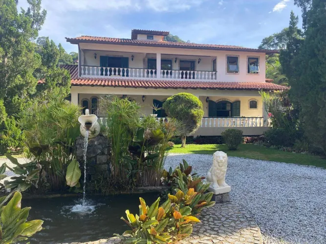 Sítio à Venda em Cascata, Casimiro de Abreu, Rio de Janeiro | 14 Quartos, 11 Banheiros, 7 
