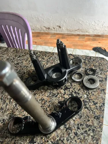 Mesa superior é inferior fz15 2024
