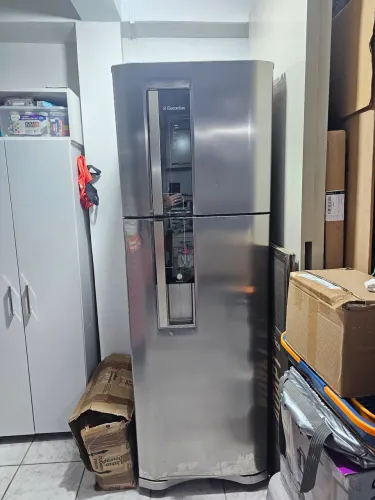 Geladeira Electrolux DW42X