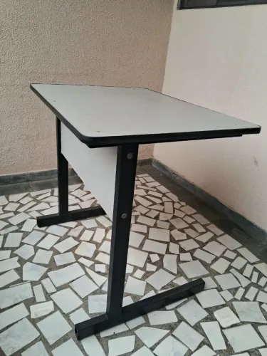 Mesa de escritório 