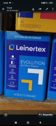 Vende-se três latas de tinta 