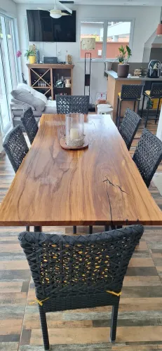 Mesa de madeira invernizada | 2,50m x 1,0m x 78cm