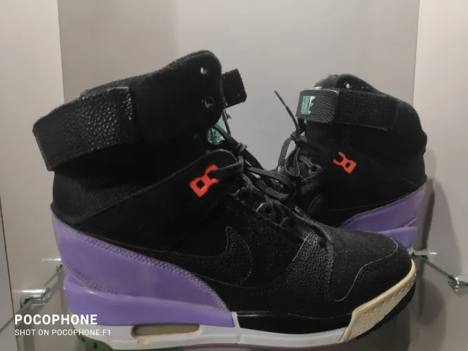Nike Air revolution 