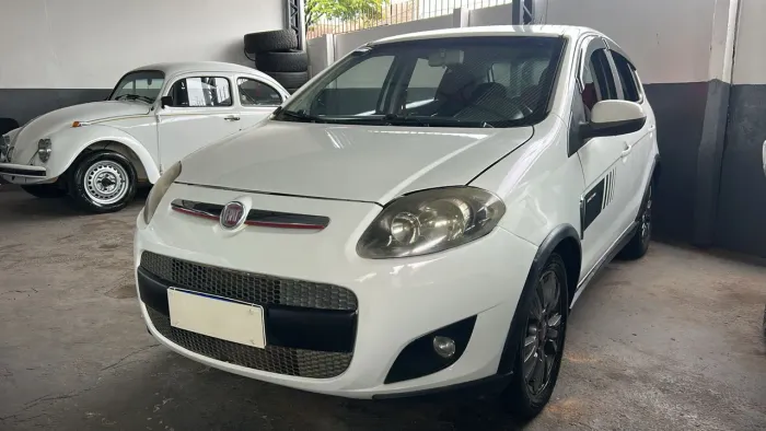 Fiat Palio Sporting 1.6 Flex 16V 5P 2013