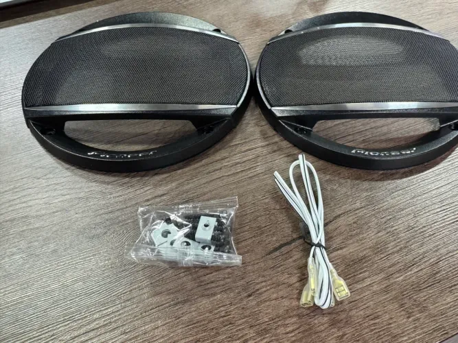 Telas 6? novas e originais pioneer com fiação e ferragens na promoção