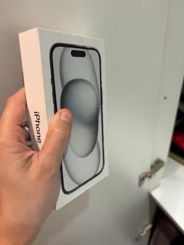 Caixa iPhone 15