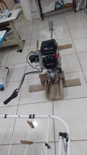 Motor Toyama jet com rabeta pantaneiro.