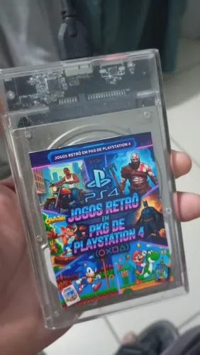 Playstation 4 Edição Japonesa 