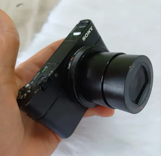SONY DSC-RX100 m3 / rx 100 iii