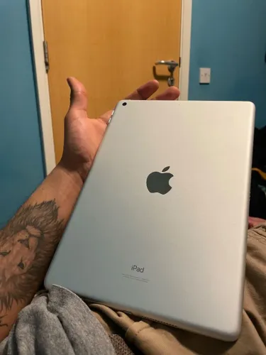 Troco meu IPad por IPhone