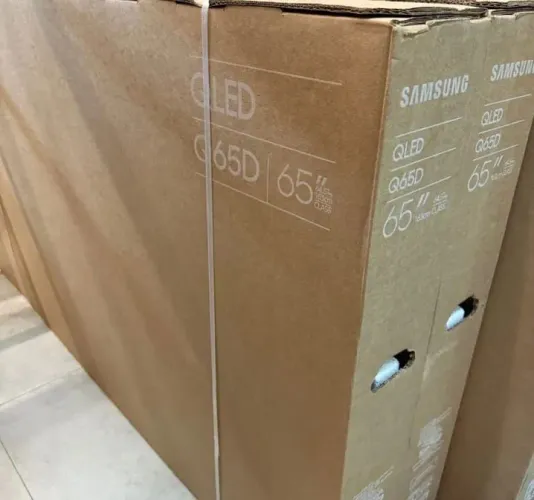 Smart tv 65 plgds lacrada qled uma ano de garantia com nota fiscal