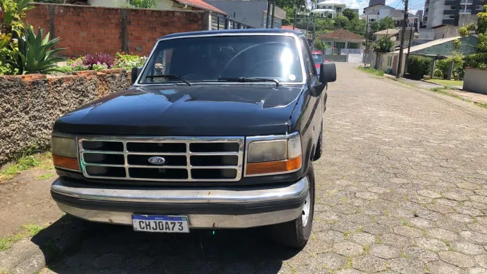 Ford F-1000 XLT 2.5 HSD Diesel TB 1997