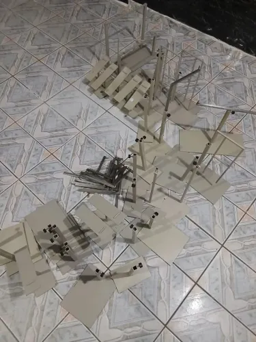 Vendo utensílios para loja