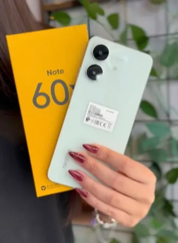 Promoção do dia - Realme Note 60x (64Gb + 3 GB RAM) Verde + Bateria Durável