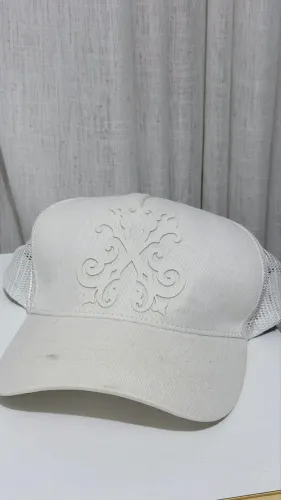 Boné branco JOHN JOHN