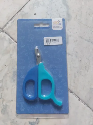 Tesoura de unha para pet.
