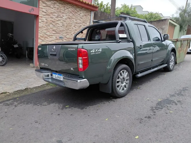 Nissan Frontier SL CD 4X4 2.5tb Diesel AUT 2014