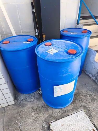 Tambor 200 litros azul, 110,00 cada