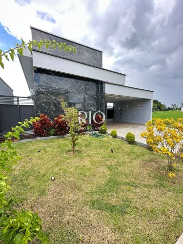 Imóvel á Venda com 3 Quartos Cond. Alphaville BR-364