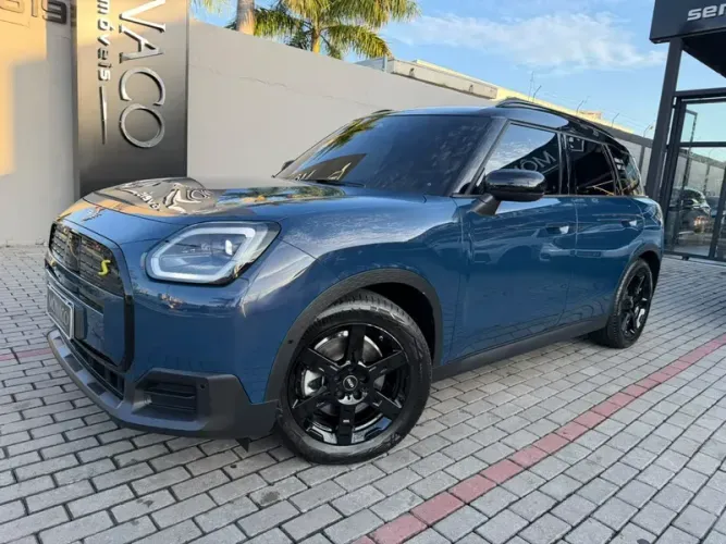 Mini Cooper Country. SE All4 Excl. (elétrico) 2025