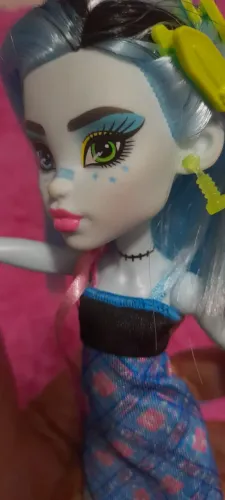 Boneca Monster High Frankie Stein G3 Budget Pijamas Monstruosas