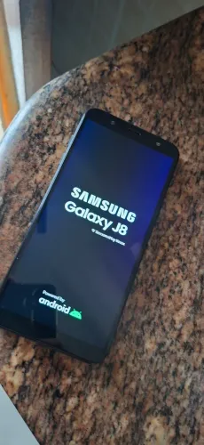 Samsung j8 64 gigas