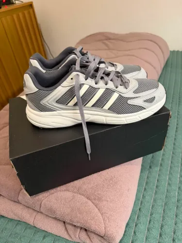 Tênis adidas original
