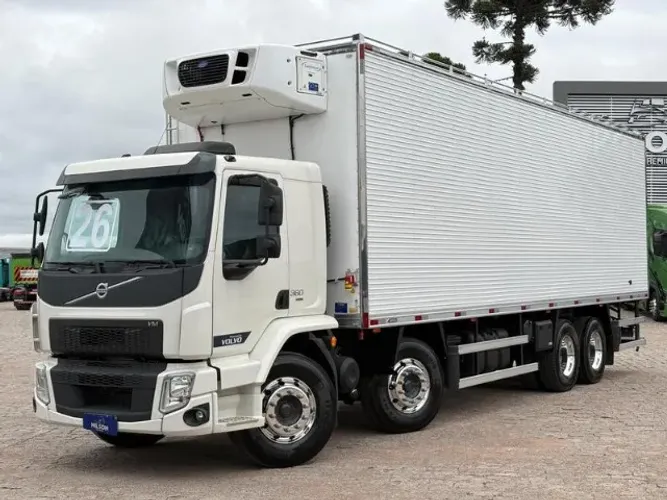 VOLVO VM 360 8X2, 2026