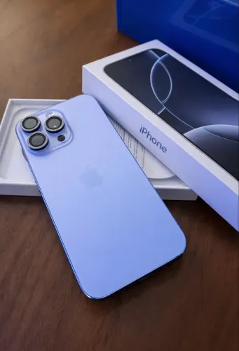 iPhone 16 Pro Max Branco 256GB semi novo
