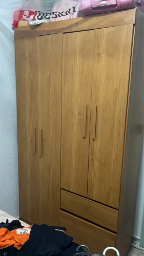 Guarda Roupa