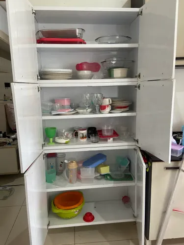 Vende-se armário suspenso