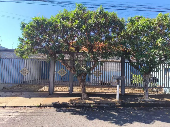 Casa à venda com 2 quartos no Jardim Bela Vista em Américo Brasiliense
