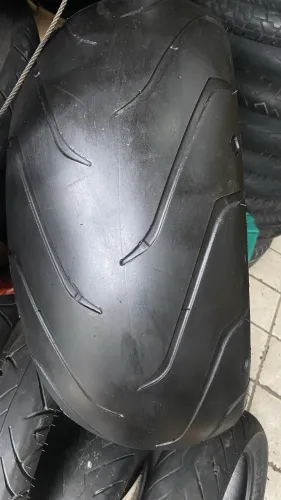 Pneu 240-40-18 MOTO CUSTOM