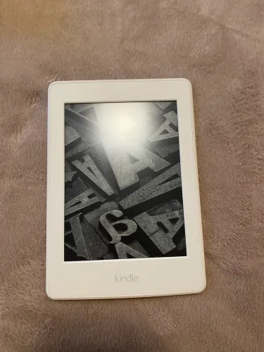 Kindle PaperWhite Branco 7 geração