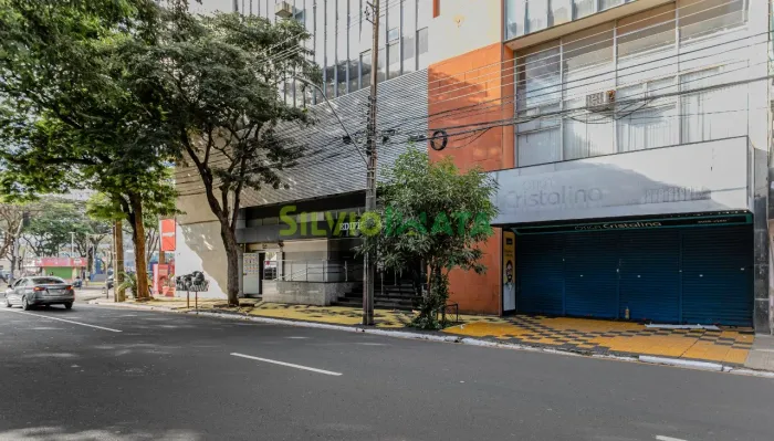 EXCELENTE SALA COMERCIAL NO TÉRREO DO ED. ATALAIA, AMPLA, COM 128,00 M², PARA ALUGAR PRÓXI