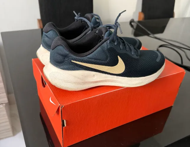 Tênis Nike revolution 7 original com nota fiscal 